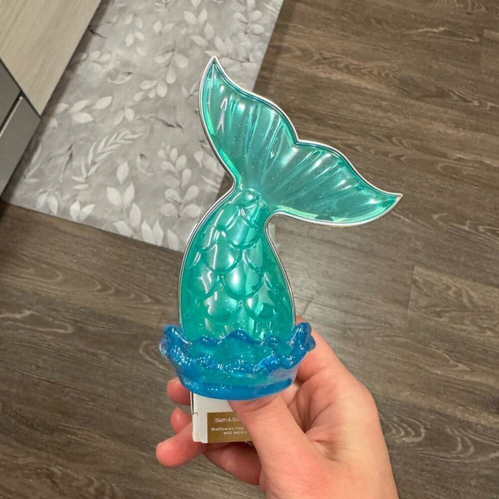 👑NEW👑 Ariel Wallflower Nightlight Disney Princess Bath & Body Works - Picture 3 of 6